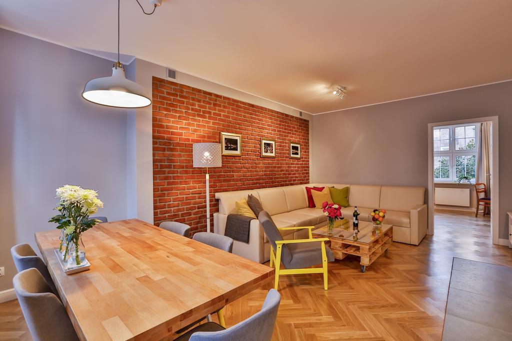 Apartament Bursztynowy Mariacka Old Town グダニスク 部屋 写真